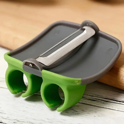 Non-Slip Veg Peeler
